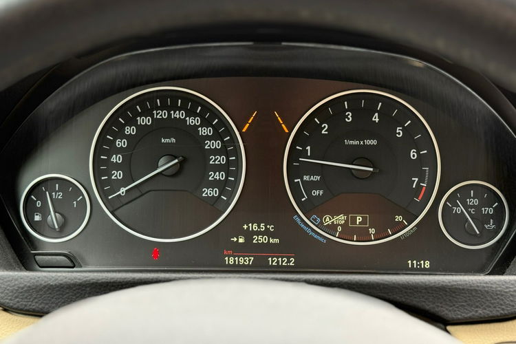 BMW 3GT 320i High Executive zdjęcie 24