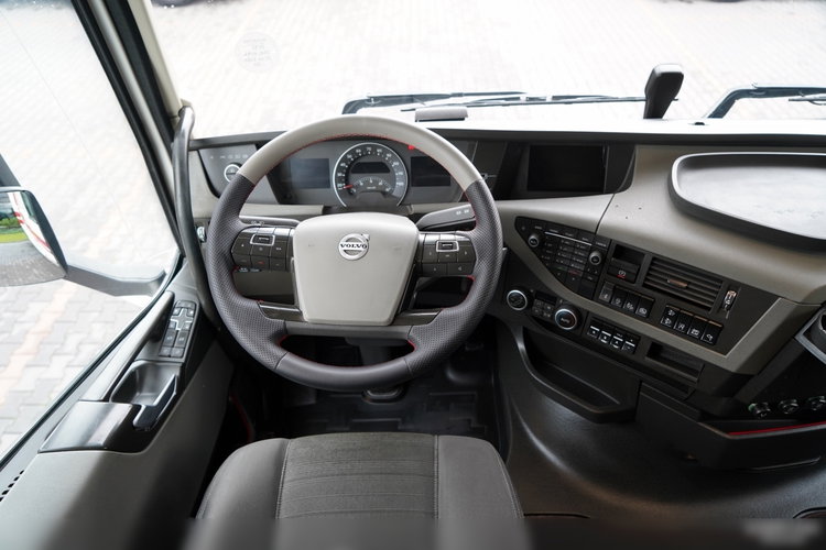 Volvo FH 500 / I-SAVE / KLIMATYZACJA POSTOJOWA / 2021 ROK / PO KONTRAKCIE SERWISOWYM zdjęcie 30