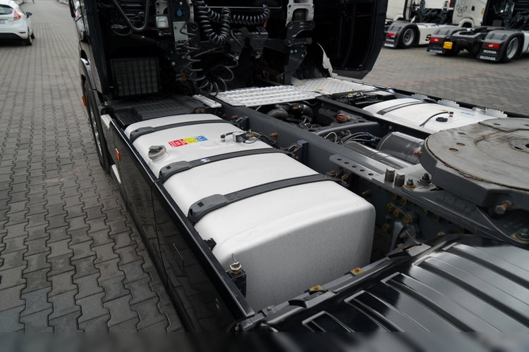 Scania S 500 / RETARDER / KLIMATYZACJA POSTOJOWA / NAVI / PO KONTRAKCIE SERWISOWYM zdjęcie 13