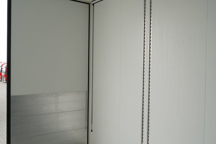 SCHMITZ / CHŁODNIA / THERMO KING SLX 300 / DOPPELSTOCK / 2025 ROK / zdjęcie 23