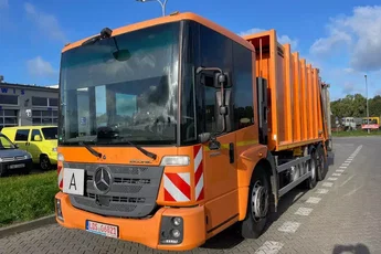 Mercedes MB ECONIC 1835 ŚMIECIARKA ZOLLER MEDIUM X2