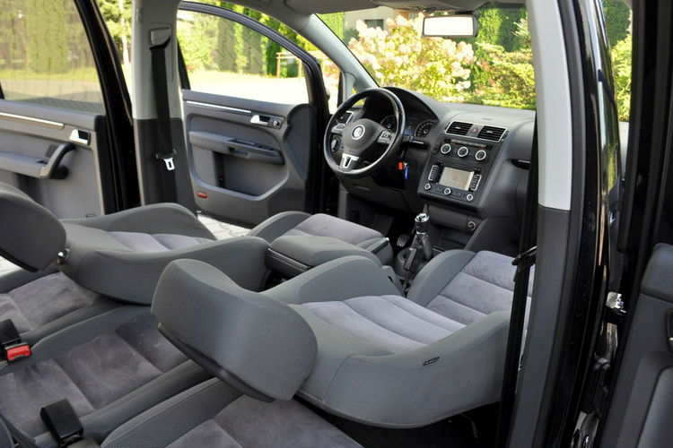 Volkswagen Touran 2.0TDI(140KM) Lift Duża Navi Panorama Alcantara Chrom Reling Alu16"ASO zdjęcie 23