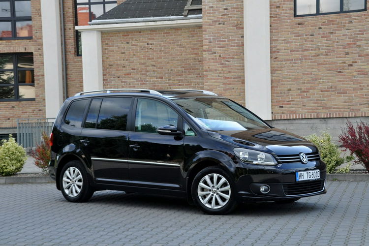 Volkswagen Touran 2.0TDI(140KM) Lift Duża Navi Panorama Alcantara Chrom Reling Alu16"ASO zdjęcie 4