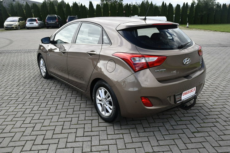 Hyundai i30 1.6benz Ledy. .Navigacja.Tempomat.El.szyby.Centralka.SERWIS zdjęcie 12