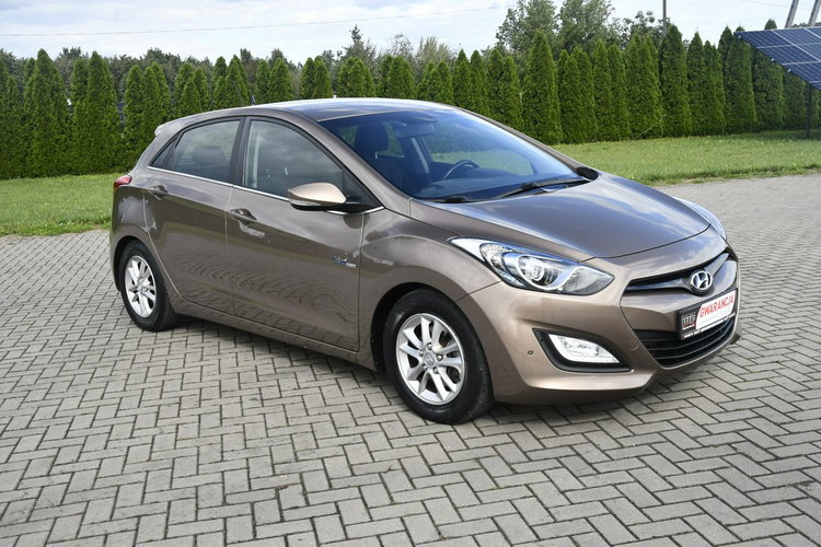 Hyundai i30 1.6benz Ledy. .Navigacja.Tempomat.El.szyby.Centralka.SERWIS zdjęcie 3