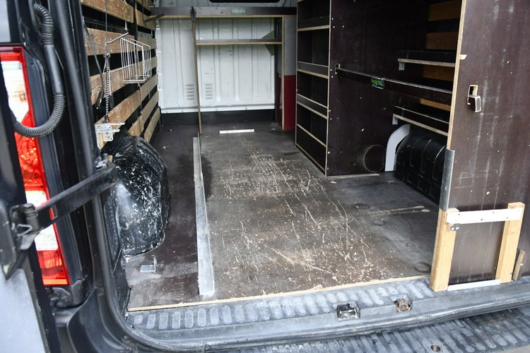 Renault Master 2.3Dci. Hak.Klimatyzacja.Parktr.Serwis.Navigacja.Keyless Go zdjęcie 17