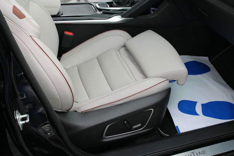 Renault Koleos 2.0 190HP Initiale Paris 4WD Skóra zdjęcie 36