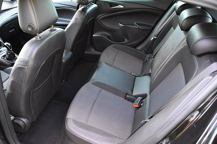 Opel Astra 1.4T 150Km Led Pół-Skóra Navi Kamera Gwarancja zdjęcie 10