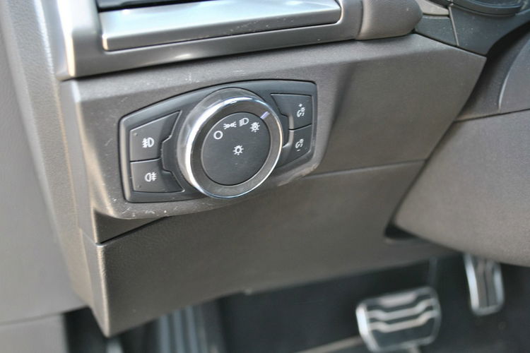 Mondeo Kombi Vignale 2.0 EcoBlue 190KM ASO Forda Gwarancja Ford Używane zdjęcie 16