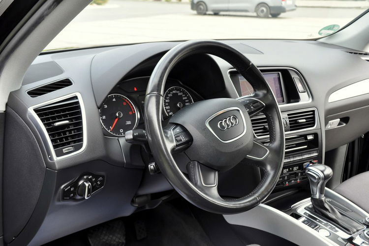 Audi Q5 2.0TDI(177KM) Lift Xenon Led Navi Keyless Go El.Klapa Panorama Alu18" zdjęcie 22