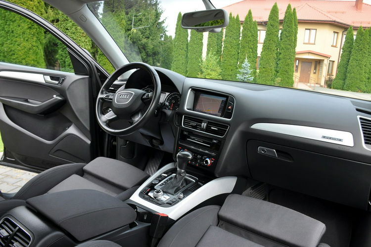 Audi Q5 2.0TDI(177KM) Lift Xenon Led Navi Keyless Go El.Klapa Panorama Alu18" zdjęcie 24