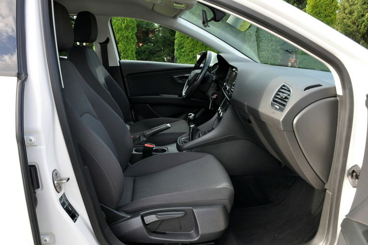 Seat Leon 1.6TDI(110KM) Biały Duża Navi Welur 2xParktronik I Wł Alu16"ASO zdjęcie 17