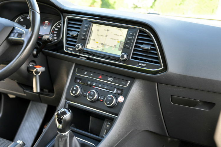 Seat Leon 1.6TDI(110KM) Biały Duża Navi Welur 2xParktronik I Wł Alu16"ASO zdjęcie 26