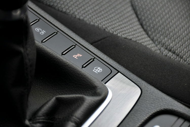 Volkswagen Passat 2.0TDI(140KM) Duża Navi Klimatronik El.Fotel Welur Reling Alu17"ASO VW zdjęcie 36