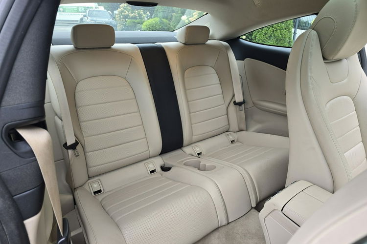 Mercedes C 300 C300 245KM Coupe / Bezwypadkowa / ZADBANA zdjęcie 11