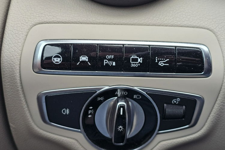 Mercedes C 300 C300 245KM Coupe / Bezwypadkowa / ZADBANA zdjęcie 14