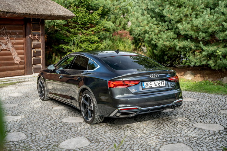 Audi A5 B9 F5 / 2.0 TFSI 204KM / S-LINE / Quattro / S-tronic / 2kpl opon / FV zdjęcie 2