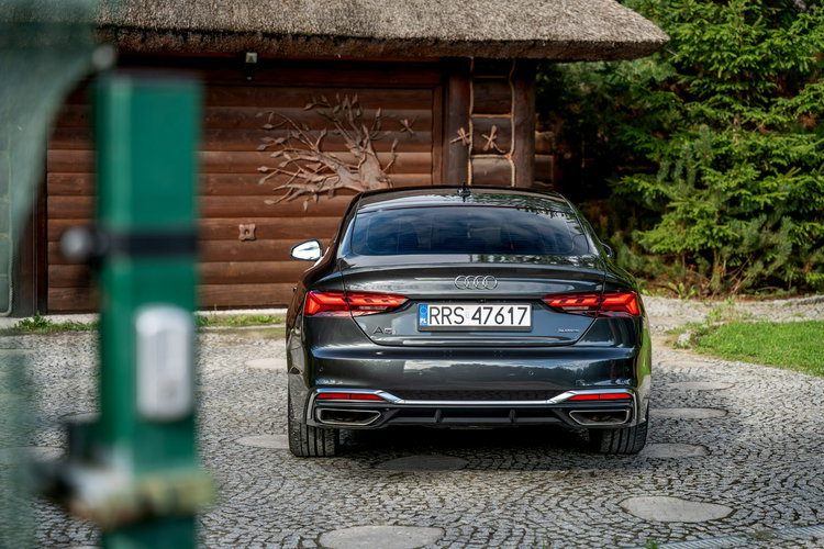 Audi A5 B9 F5 / 2.0 TFSI 204KM / S-LINE / Quattro / S-tronic / 2kpl opon / FV zdjęcie 6