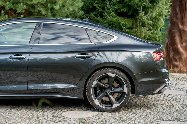 Audi A5 B9 F5 / 2.0 TFSI 204KM / S-LINE / Quattro / S-tronic / 2kpl opon / FV zdjęcie 9