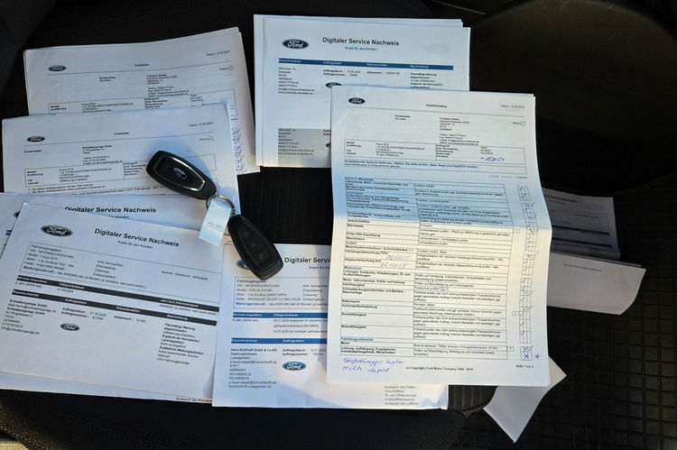 Ford Focus 1.5Ecoblue VAT 23% TITANIUM Automat Oryginał Lakier Pełny Serwis ASO zdjęcie 16