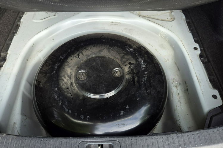 Toyota Corolla 1.8HSD LPG 122KM Bezwypadkowy Bardzo ładna Vat 23% zdjęcie 25