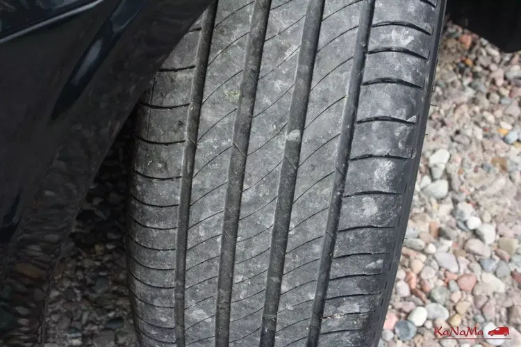 Volvo v60 zdjęcie 37