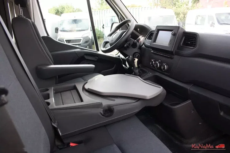 Renault Master zdjęcie 25