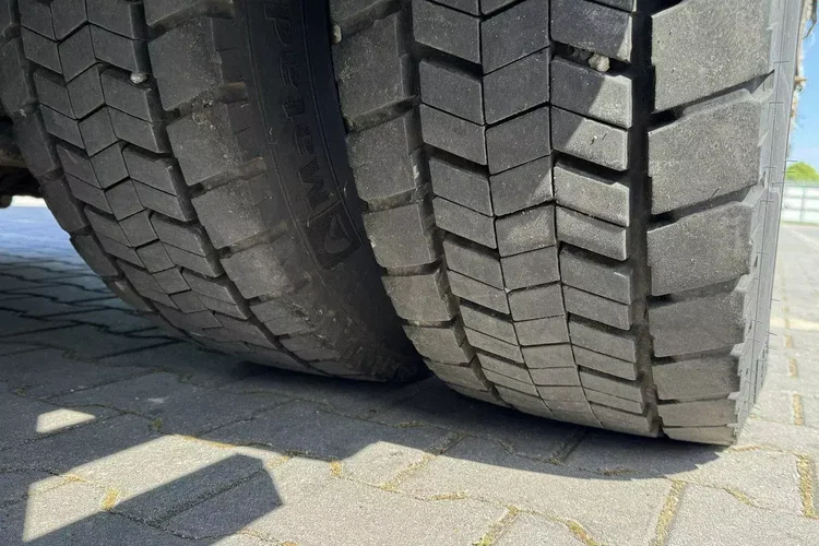 Renault Premium 380 DXi Firana 19 Palet Dach Zsuwany 18ton DMC zdjęcie 11