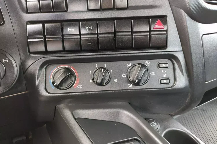 Iveco Trakker 360 EEV Manual 6x4 Wywrot 3-stronny Hydroburta Bok i Tył zdjęcie 35