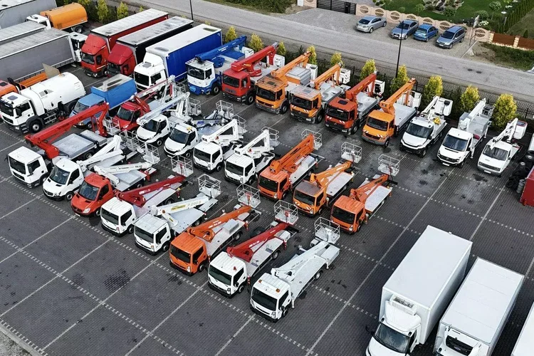 Nissan Zwyżka Podnośnik Koszowy 4X4 CABSTAR MAXITY SPRINTER zdjęcie 2