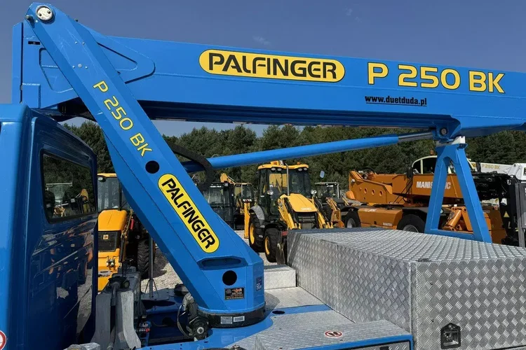 Mercedes Sprinter zdjęcie 12