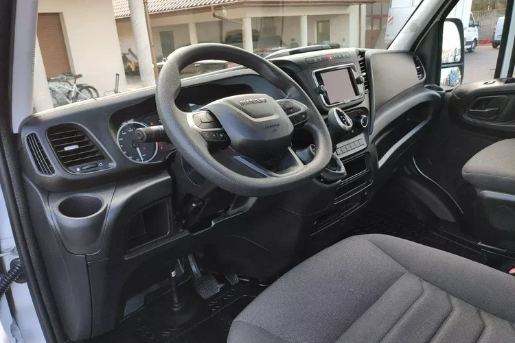 Iveco Daily 35S16 V zdjęcie 21