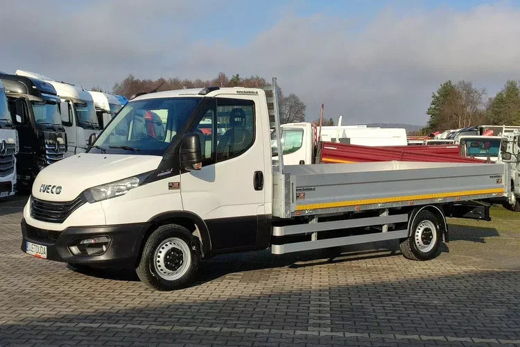 Iveco Daily 35S16 V zdjęcie 8