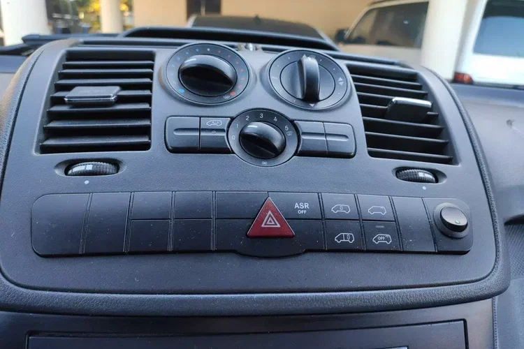 Mercedes Vito zdjęcie 17