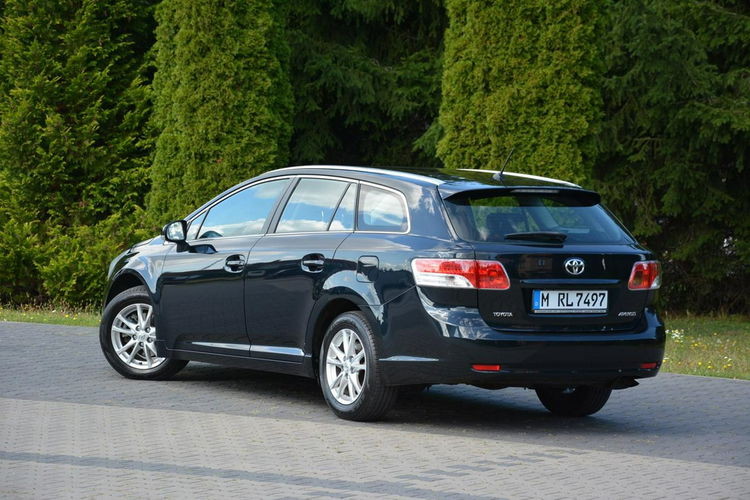 Toyota Avensis 1.8 VVT -i(147KM) Navi Kamera Klimatronic Oryginał z Niemiec ALU zdjęcie 14