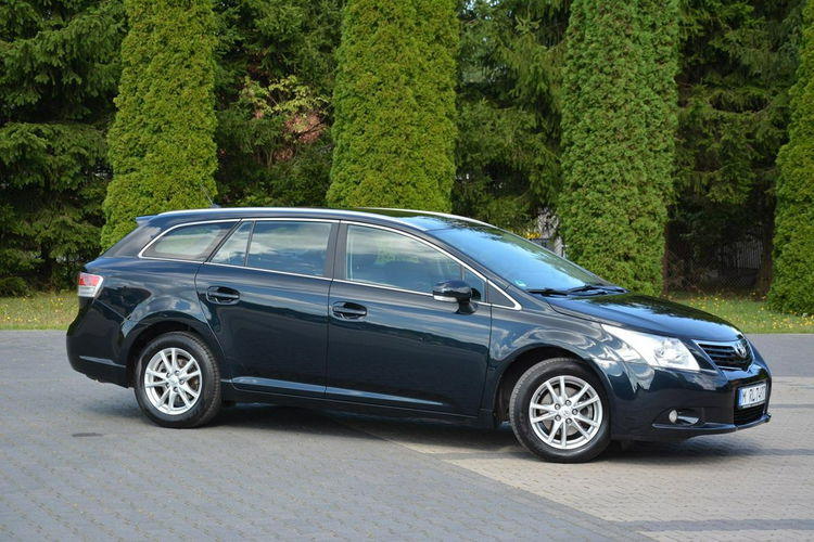 Toyota Avensis 1.8 VVT -i(147KM) Navi Kamera Klimatronic Oryginał z Niemiec ALU zdjęcie 4