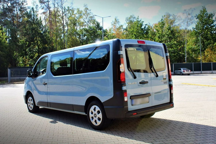 Trafic Renault Trafic L2H1 9 - osobowy zdjęcie 6