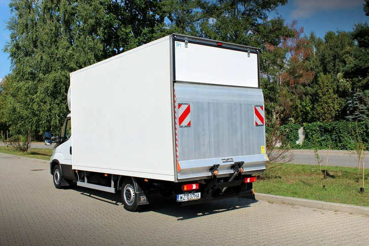 Daily 35S18 Iveco Daily 35S18 Himatic kontener 9eu palet + winda Dhollandia 750kg zdjęcie 7