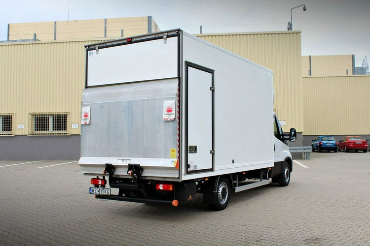 Daily 35S18 Iveco Daily 35S18 Himatic kontener 9eu palet + winda Dhollandia 750kg zdjęcie 11