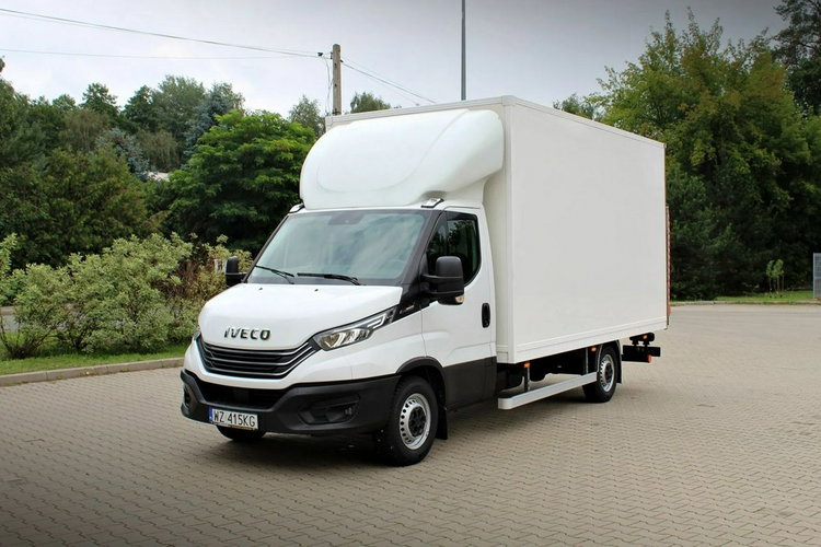 Daily 35S18 Iveco Daily 35S18 Himatic kontener 9eu palet + winda Dhollandia 750kg zdjęcie 2