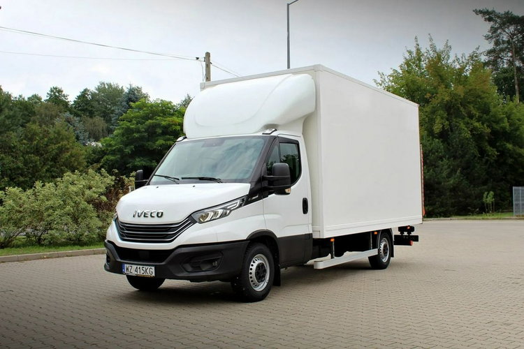 Daily 35S18 Iveco Daily 35S18 Himatic kontener 9eu palet + winda Dhollandia 750kg zdjęcie 4
