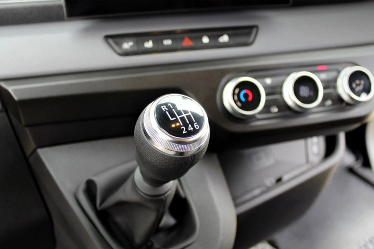 Renault Master zdjęcie 33