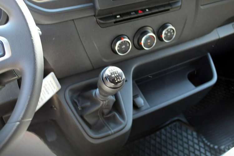Renault Master Salon Polska / Ducato / Boxer / Jumper / Movano zdjęcie 31