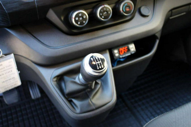 Renault Trafic zdjęcie 22