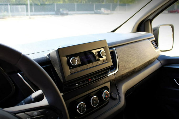 Renault Trafic zdjęcie 28