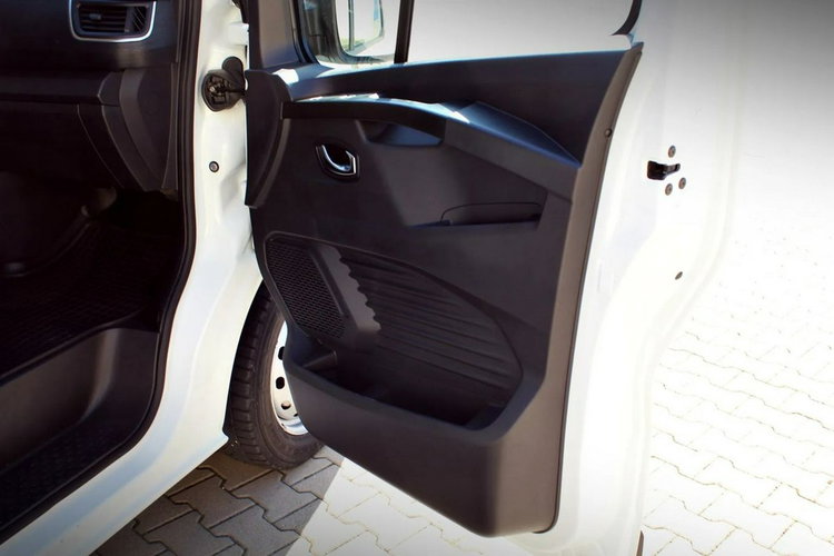 Renault Trafic zdjęcie 30