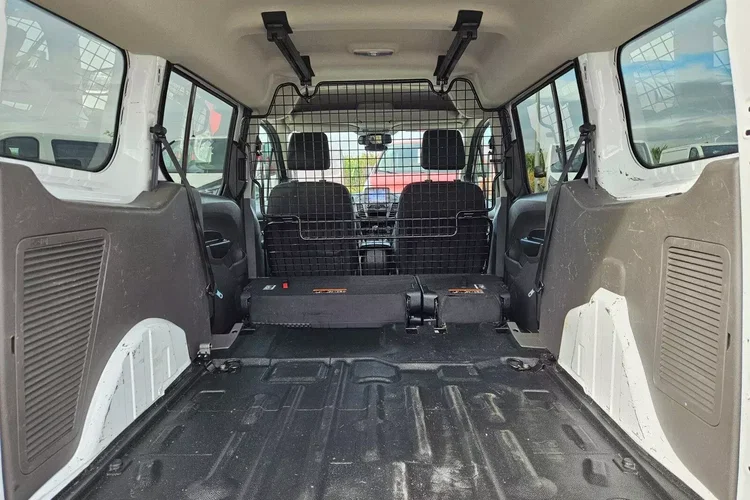 Ford transit-connect Long 5-osobowe 49999zł NETTO 1.5TdCi/120KM zdjęcie 20
