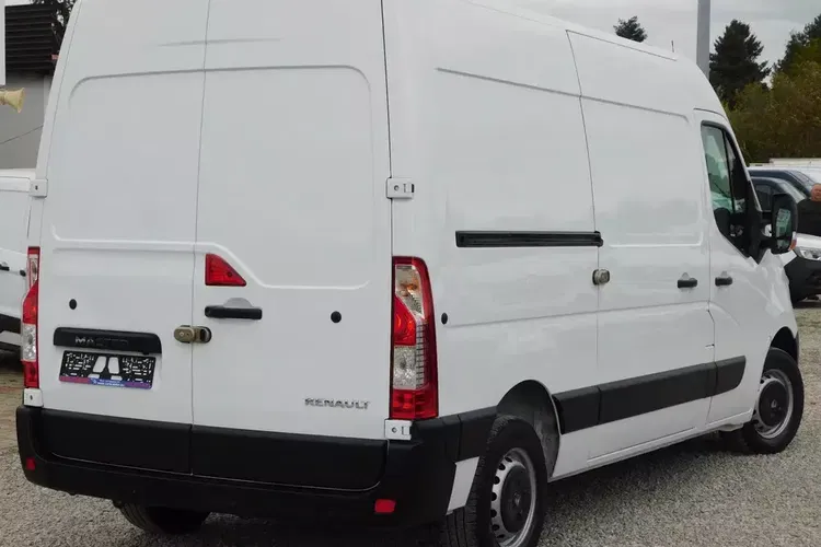 Renault Master zdjęcie 2