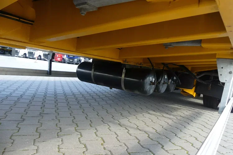 BODEX NISKOPODWOZIOWA / LAWETA / PRZEBIEG 18 TYS KM / zdjęcie 18