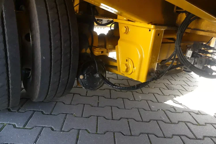 BODEX NISKOPODWOZIOWA / LAWETA / PRZEBIEG 18 TYS KM / zdjęcie 27